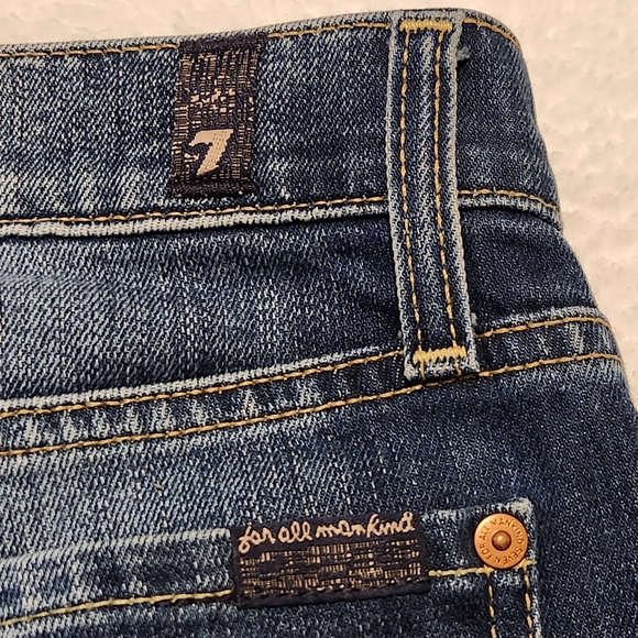 ♥️ 7 For All Mankind Gwenevere Jeans Size 27 with 26" inseam - Picture 3 of 7